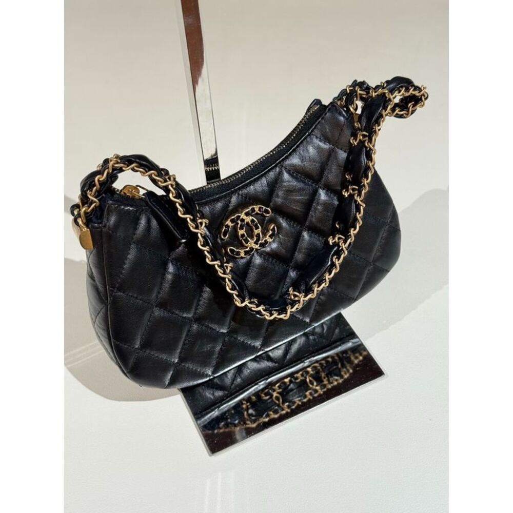 Chanel Women Pre-Loved Bag Brand New Condition - Picture 6 of 6